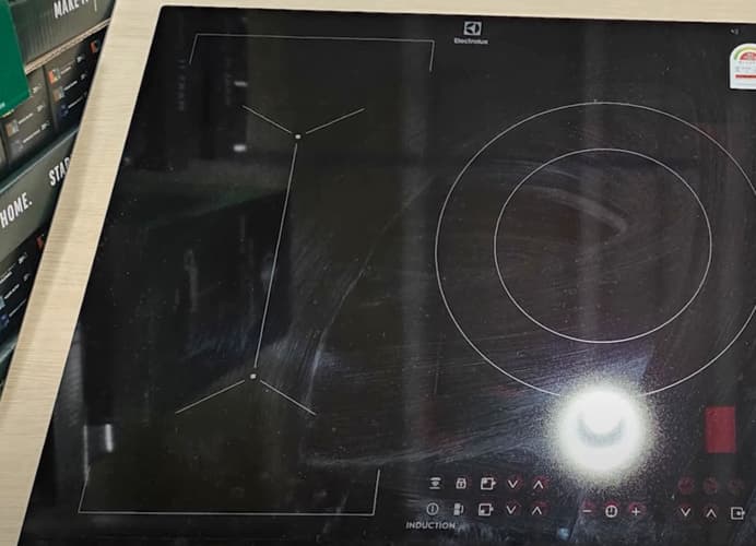 ELECTROLUX 인덕션 전기레인지 3구